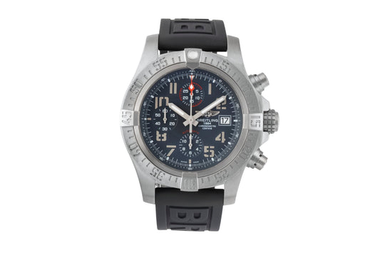 Breitling Avenger Bandit Chronograph Titan Automatik