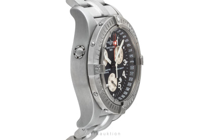 Breitling Avenger M1 Chronograph Titan Herrenuhr