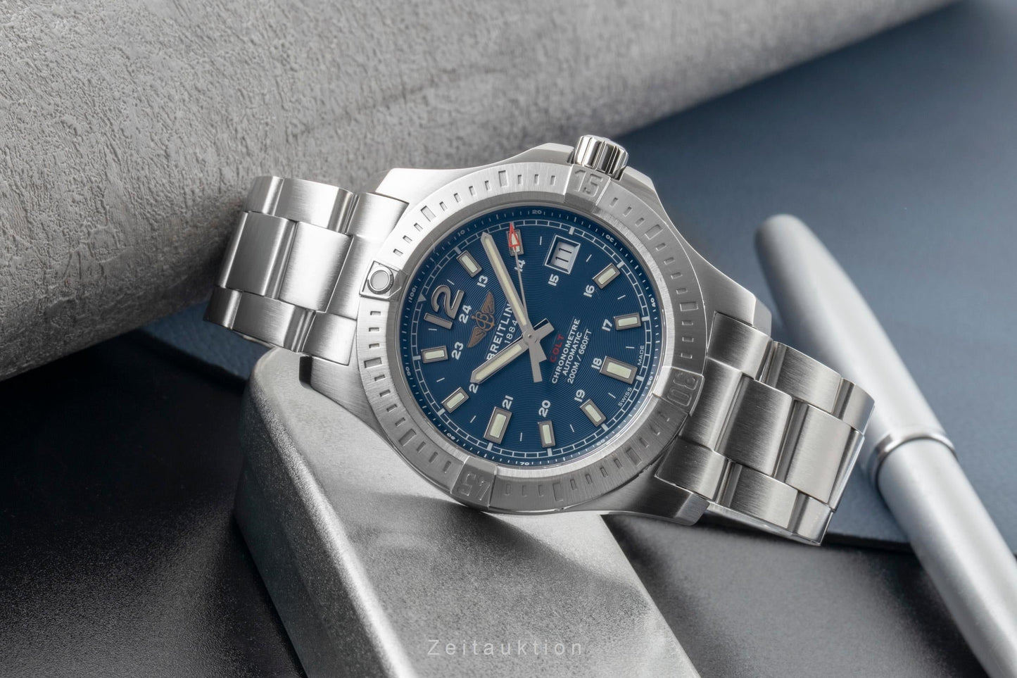 Breitling Colt Chronograph 200M