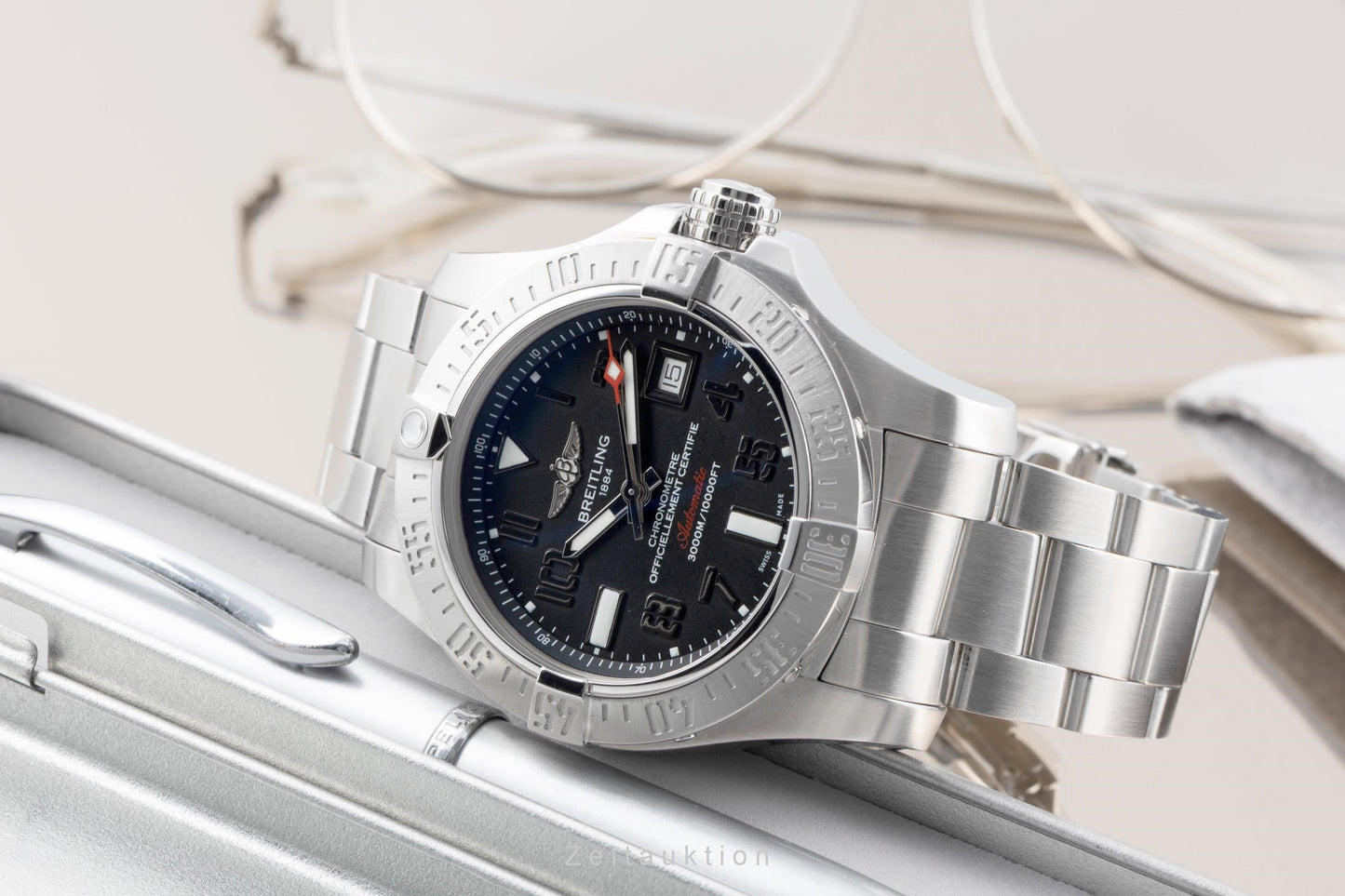 Breitling Avenger II Seawolf Stahl Automatik