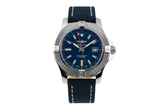 Breitling Avenger GMT 45 Automatik Stahl