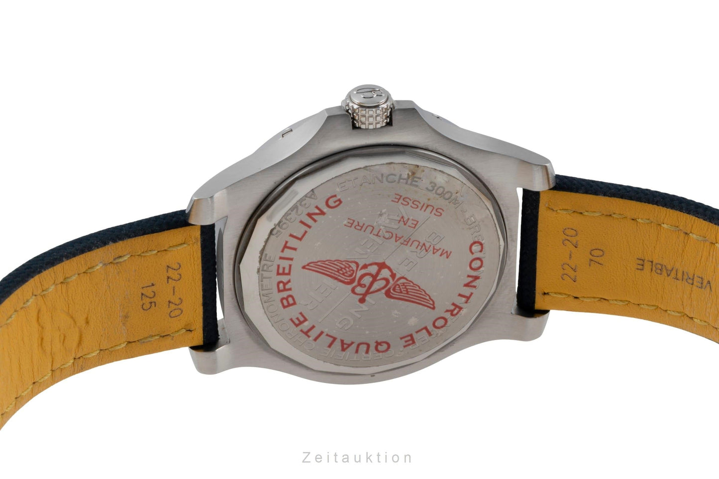 Breitling Avenger GMT 45 Automatik Stahl