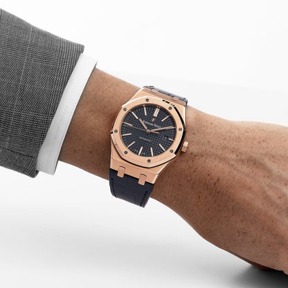 Audemars Piguet Royal Oak 15400OR.OO.D002CR.01 Rose Gold Black Dial (2017)