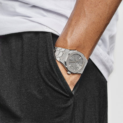 Audemars Piguet Royal Oak  15550ST.OO.1356ST.03 Selfwinding ‘50th Anniversary’ Stainless Steel Grey Dial